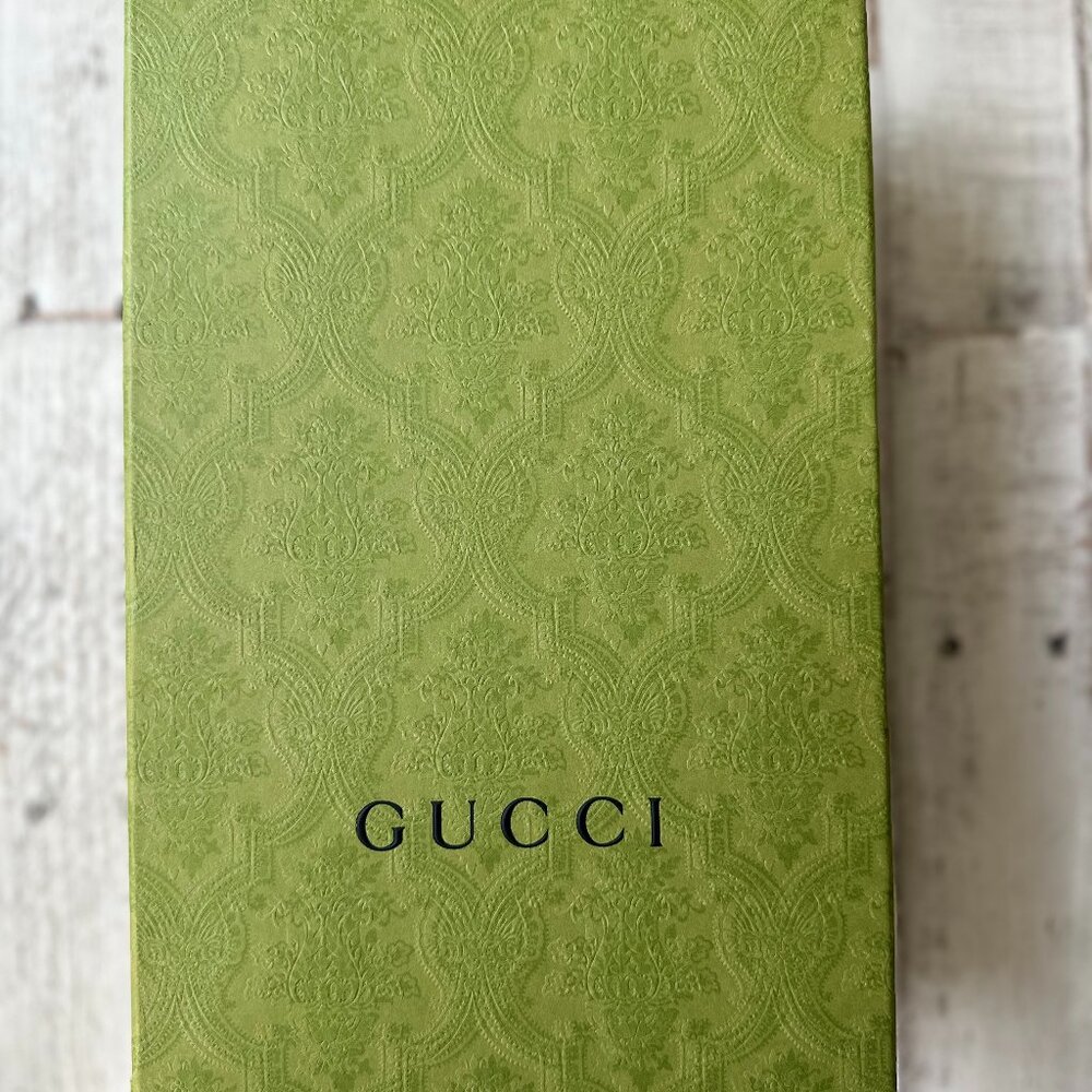 Authentic Gucci Pink Embellished Slide Sandals - Picture 2 of 8